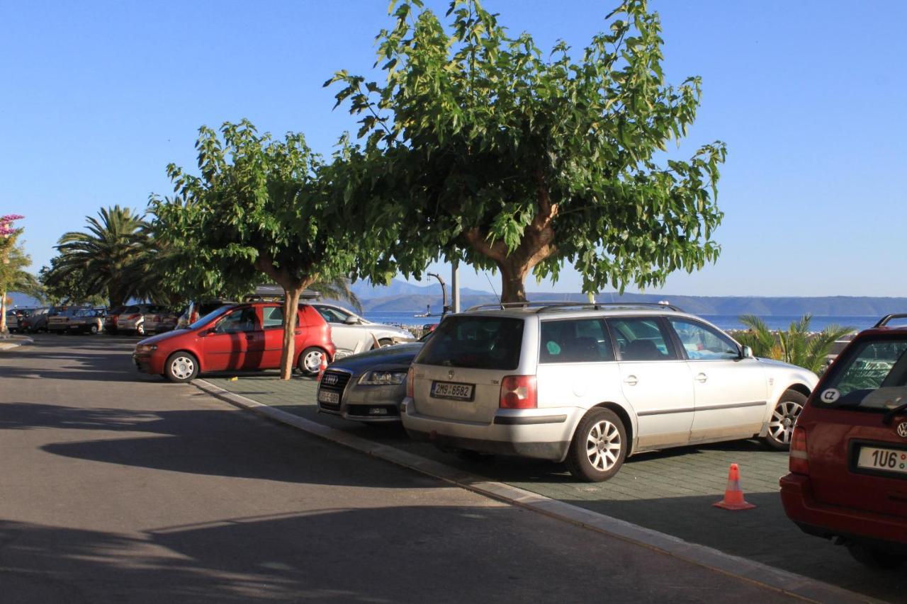 Apartments By The Sea Podgora, Makarska - 6596 Exterior photo